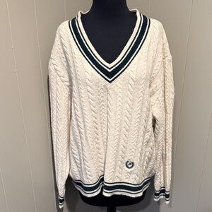 B29 PINK Victoria's Secret Women Large Cream V-Neck Sweater Golf Preppy